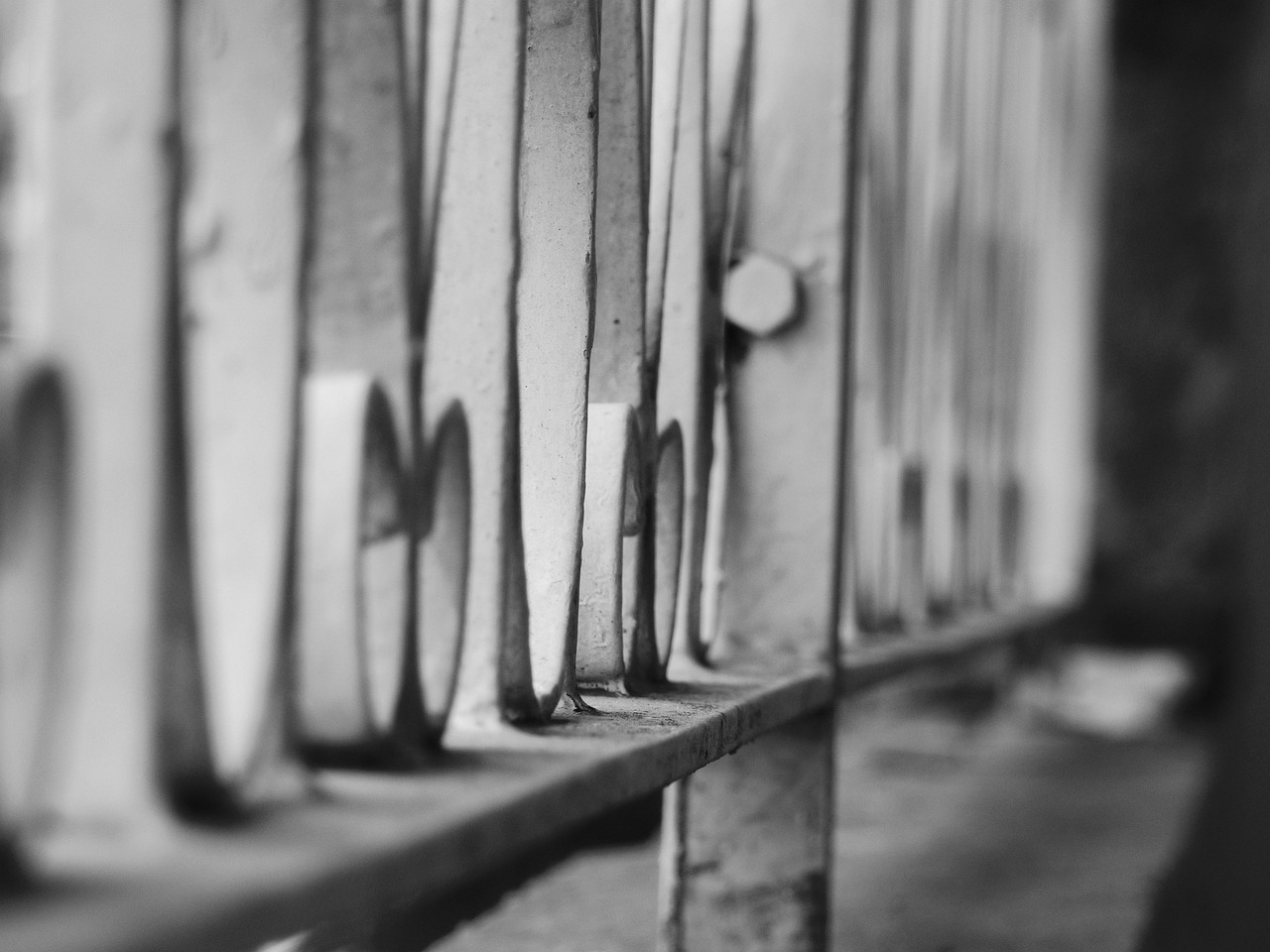 ワキガのミラドライ施術は片方だけでも効果があるのか？